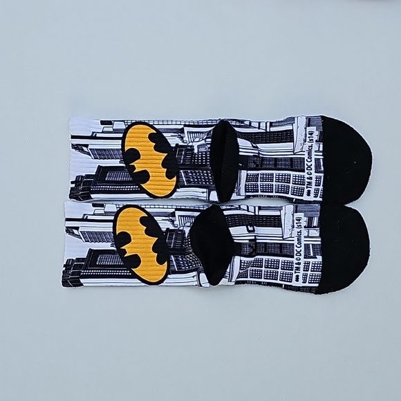 Under Armour UA Boy's Alter Ego Batman Super Hero Socks 2 Pair - Picture 3 of 7